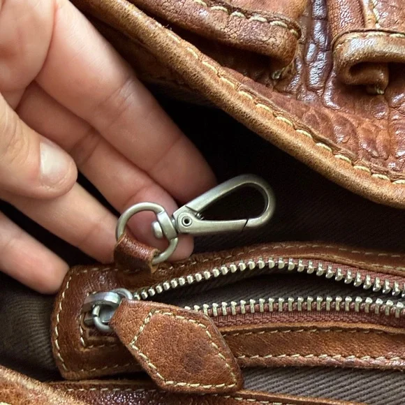 Vintage Y2K Ruehl No. 925 (A&F) Oversize Messenger Brown Leather Bag Academia - Picture 13 of 16